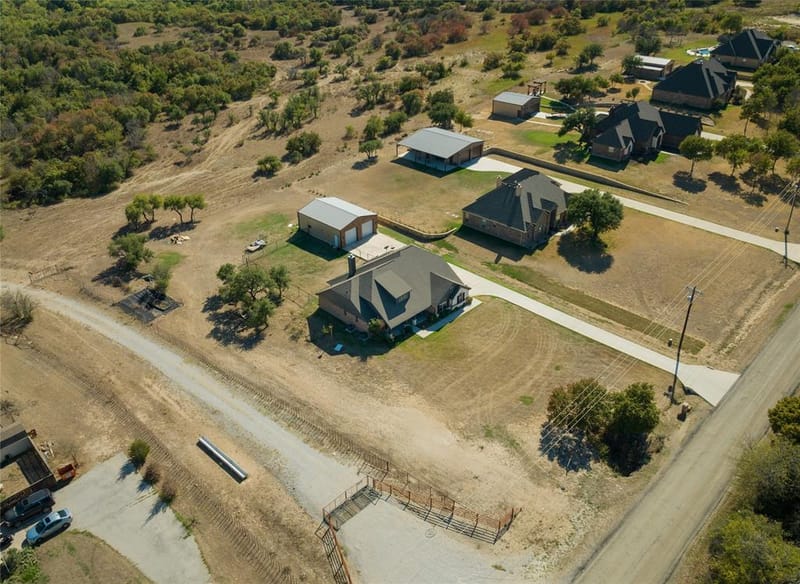 3841 J E Woody Road, Springtown TX 76082 - Photo 35