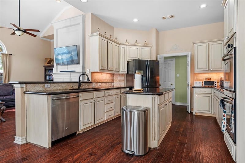 500 Overhill Drive, Allen TX 75013 - Photo 11