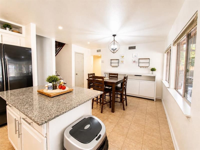 2113 Oakwood Lane, Arlington TX 76012 - Photo 10