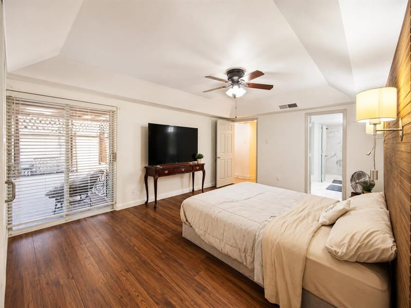 2113 Oakwood Lane, Arlington TX 76012 - Photo 11