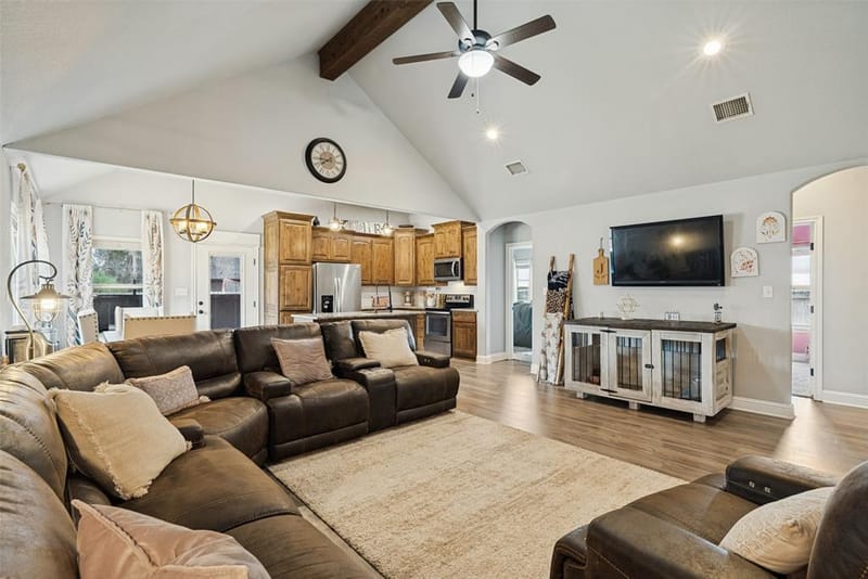 2324 Creek Drive, Granbury TX 76048 - Photo 6