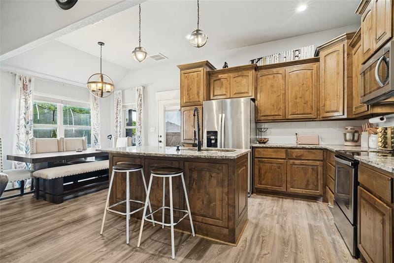 2324 Creek Drive, Granbury TX 76048 - Photo 7