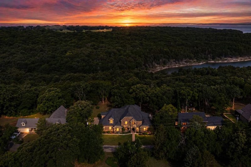 700 Coffee Circle, Pottsboro TX 75076