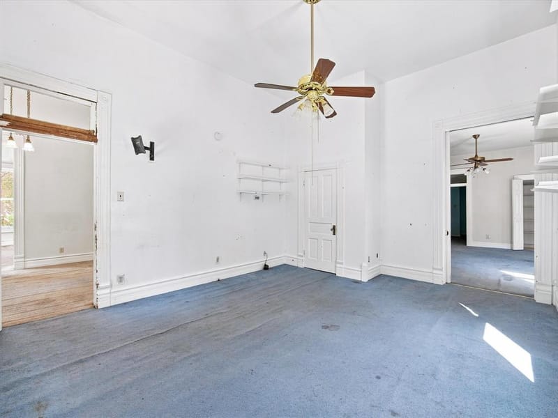 504 W Knox Street, Ennis TX 75119 - Photo 13