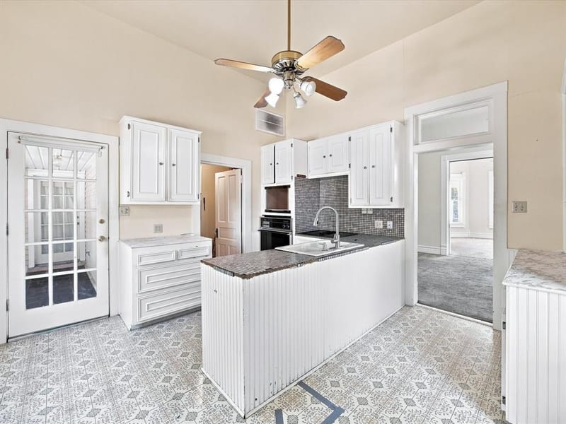 504 W Knox Street, Ennis TX 75119 - Photo 25