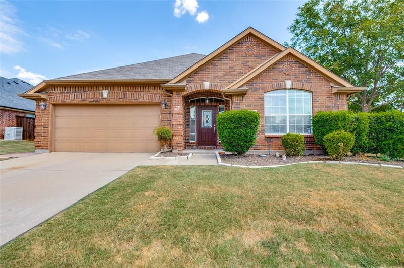 3018 Ashlawn Court, Midlothian TX 76065