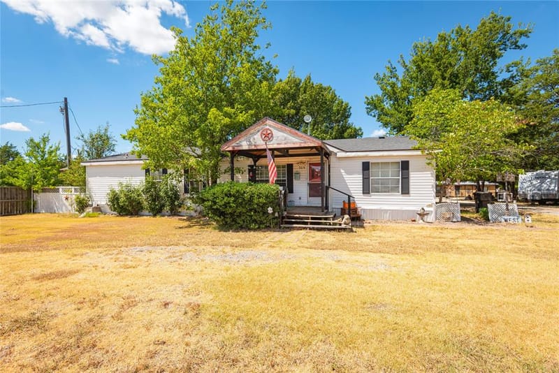 305 Westmoreland Circle, Anna TX 75409
