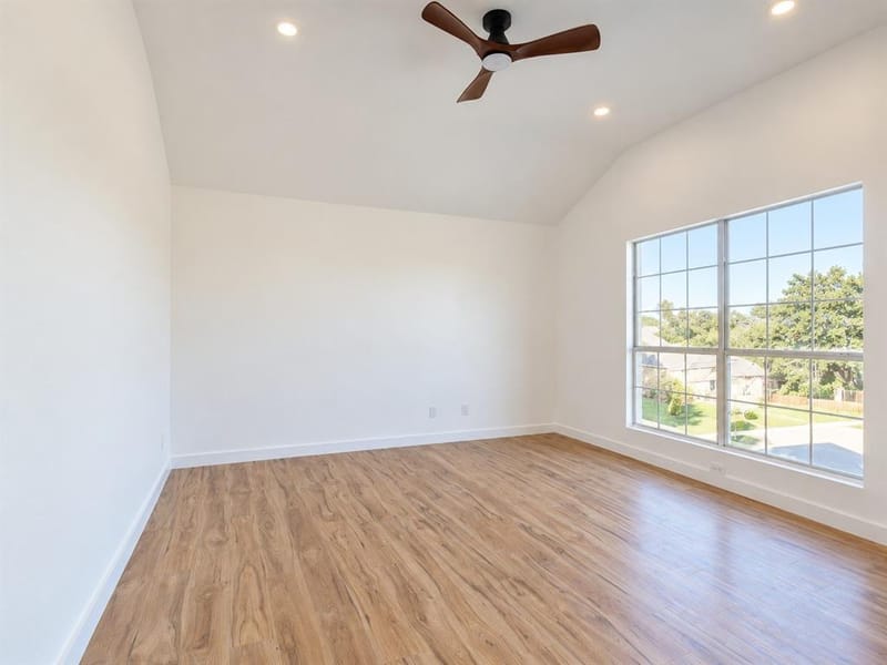 802 Azalia Drive, Lewisville TX 75067 - Photo 24