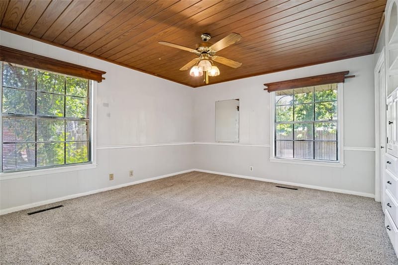 5405 Kayway Drive, Greenville TX 75402 - Photo 15