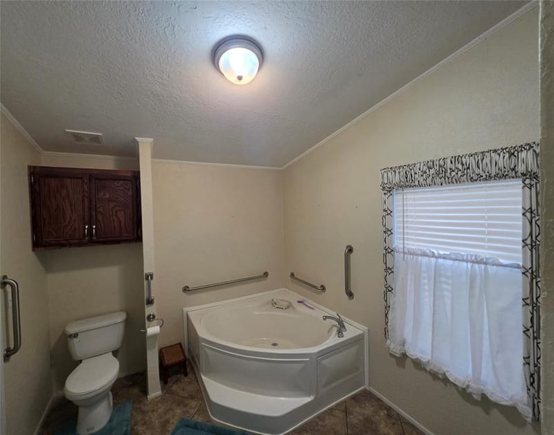237 High Bluff Drive, Bridgeport TX 76426 - Photo 13