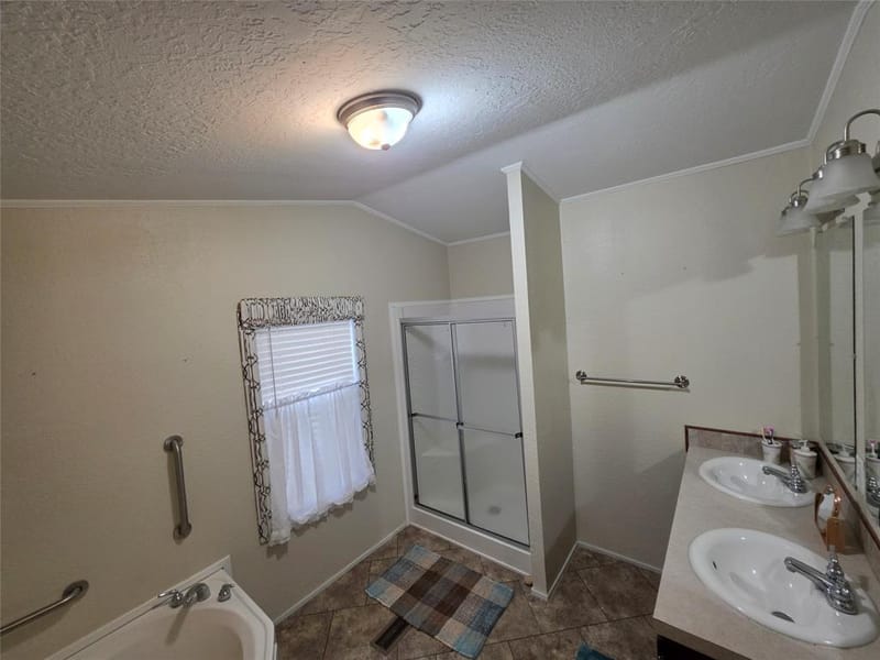 237 High Bluff Drive, Bridgeport TX 76426 - Photo 14