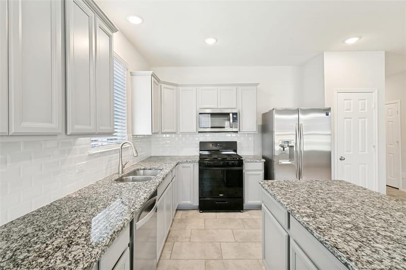 5612 Apple Grove Way, Fort Worth TX 76123 - Photo 13