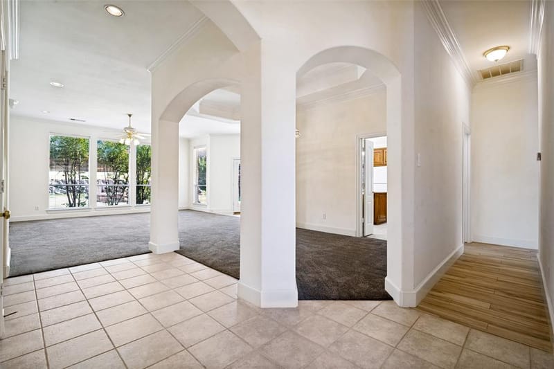 2426 Club Creek Boulevard, Garland TX 75043 - Photo 8