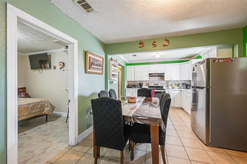 1616 Beaumont Street, Fort Worth TX 76106 - Photo 6