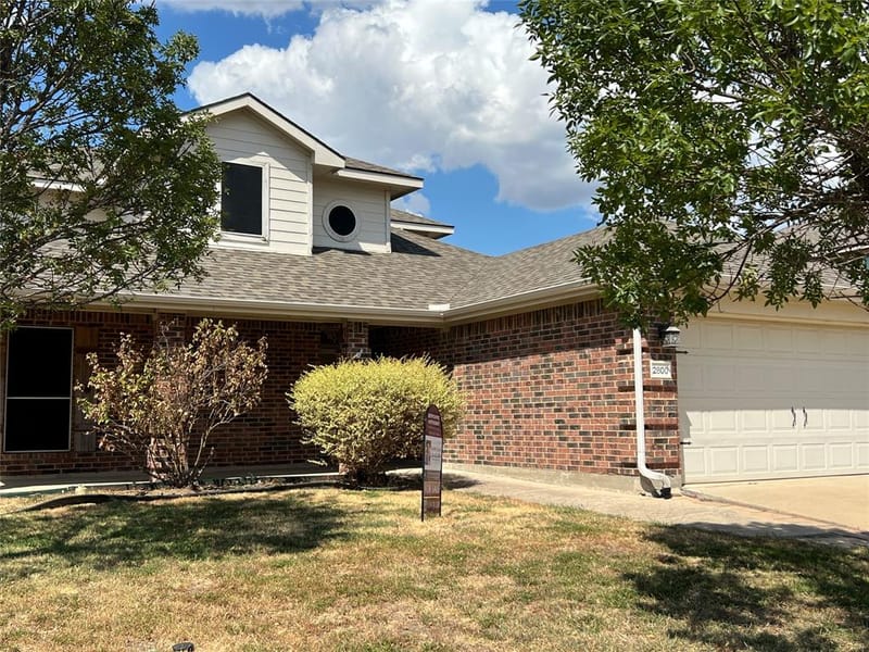 2800 Redwood Street, Royse City TX 75189