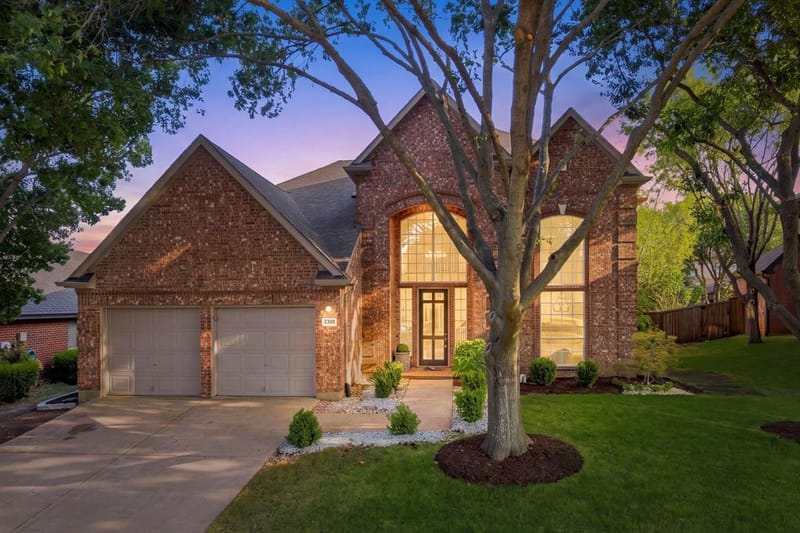 2201 Sagebrush Drive, Flower Mound TX 75028