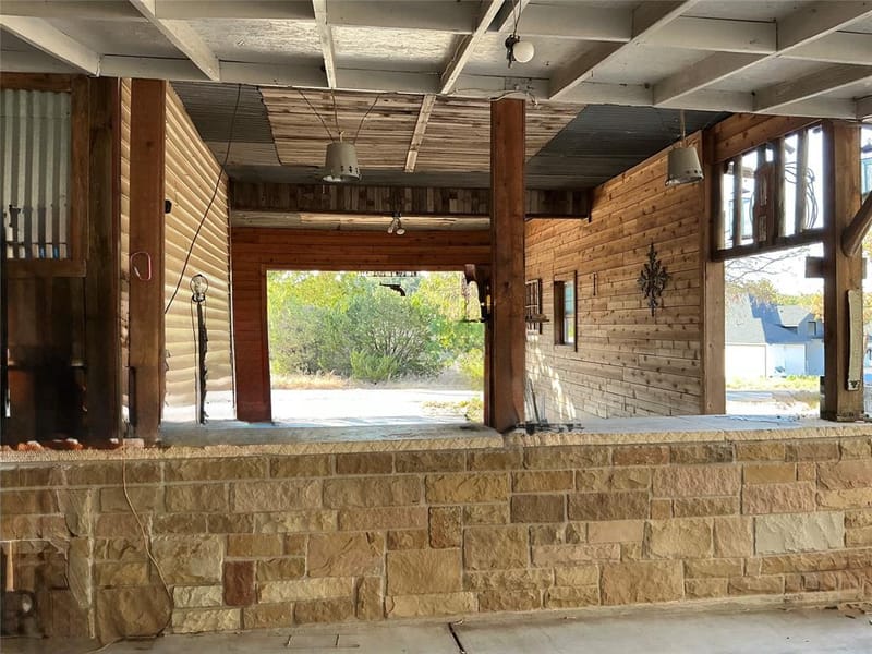 2517 Deer Trl, Granbury TX 76048 - Photo 24