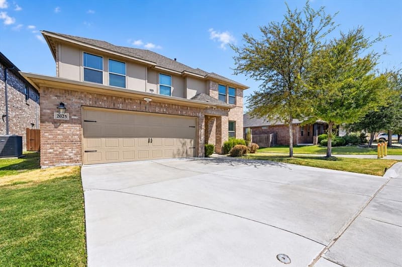 2025 Lake Front Trail, Garland TX 75043 - Photo 3