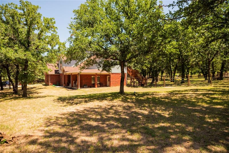 696 Indian Trail, Decatur TX 76234 - Photo 9