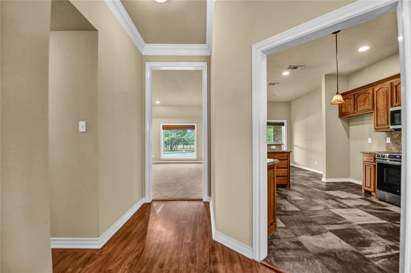 136 Arapahoe Ridge, Weatherford TX 76087 - Photo 9