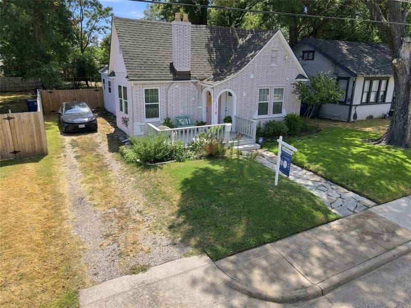 2318 Poplar Street, Dallas TX 75215 - Photo 2