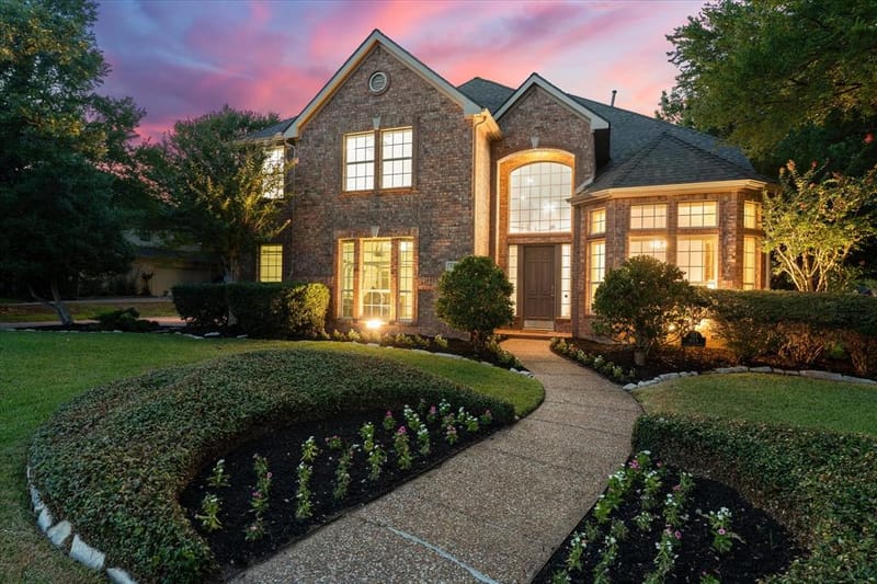 815 Forest Lakes Drive, Keller TX 76248
