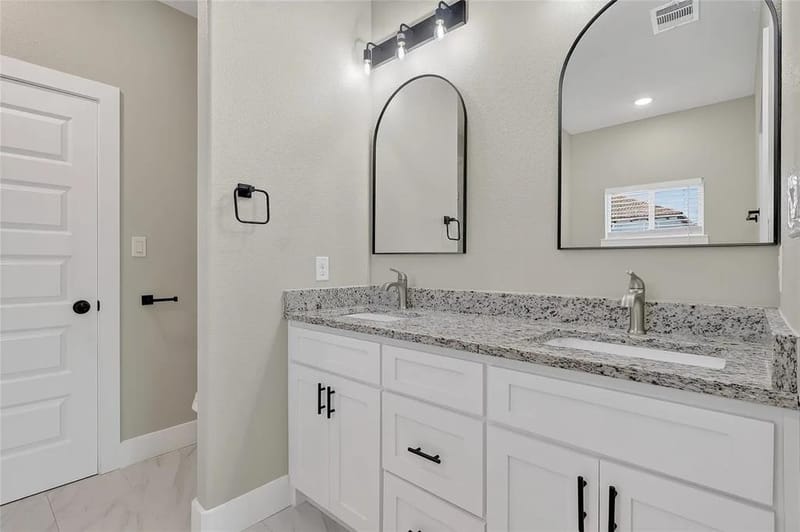 3208 31st Street, Fort Worth TX 76106 - Photo 20