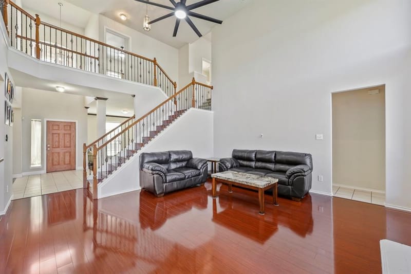 5828 Ivy Glen Drive, Grand Prairie TX 75052 - Photo 3