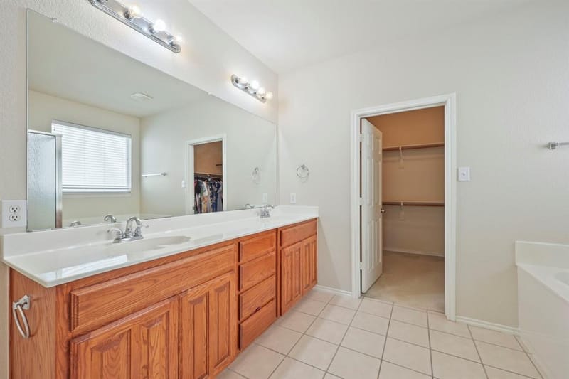 5828 Ivy Glen Drive, Grand Prairie TX 75052 - Photo 15