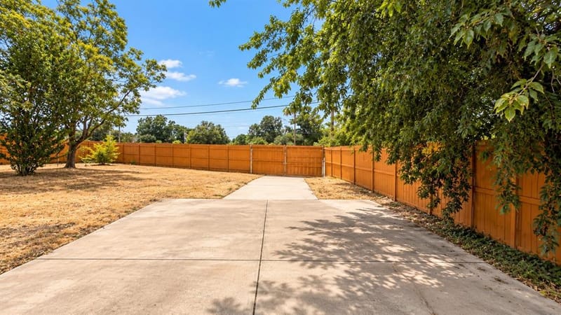3105 Brincrest Drive, Farmers Branch TX 75234 - Photo 33