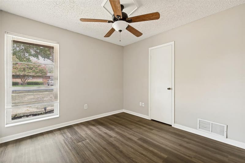 1909 Oak Hill Drive, Corinth TX 76210 - Photo 18