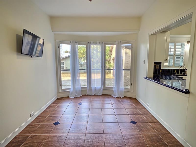 941 S Texas Street, De Leon TX 76444 - Photo 23