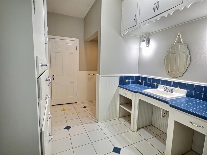 941 S Texas Street, De Leon TX 76444 - Photo 17