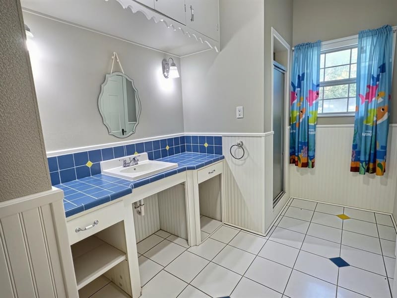 941 S Texas Street, De Leon TX 76444 - Photo 16