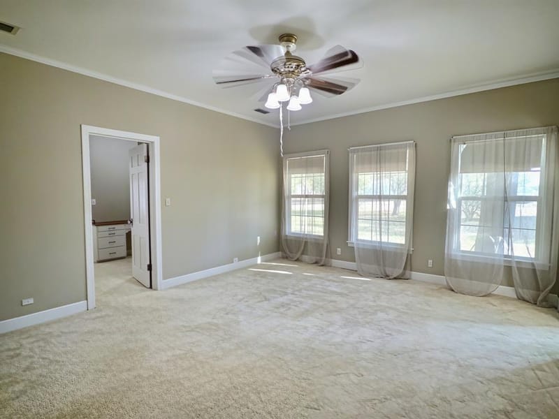 941 S Texas Street, De Leon TX 76444 - Photo 10