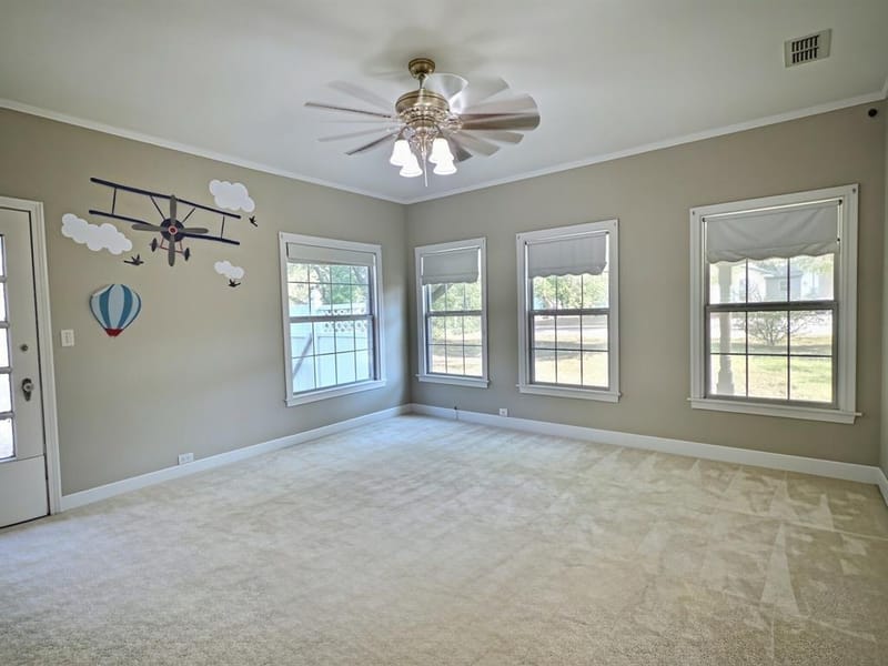 941 S Texas Street, De Leon TX 76444 - Photo 14