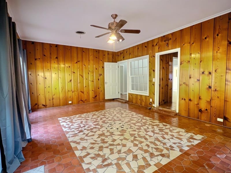 941 S Texas Street, De Leon TX 76444 - Photo 21