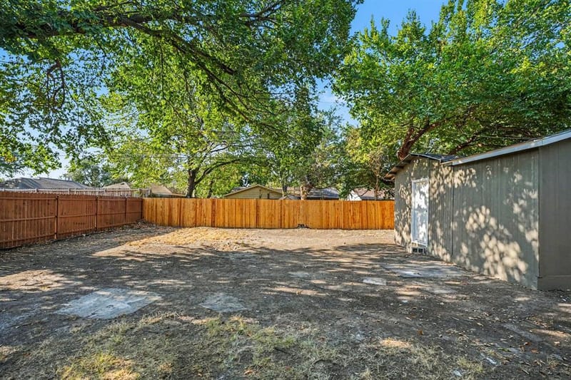 2429 February Lane, Grand Prairie TX 75050 - Photo 31