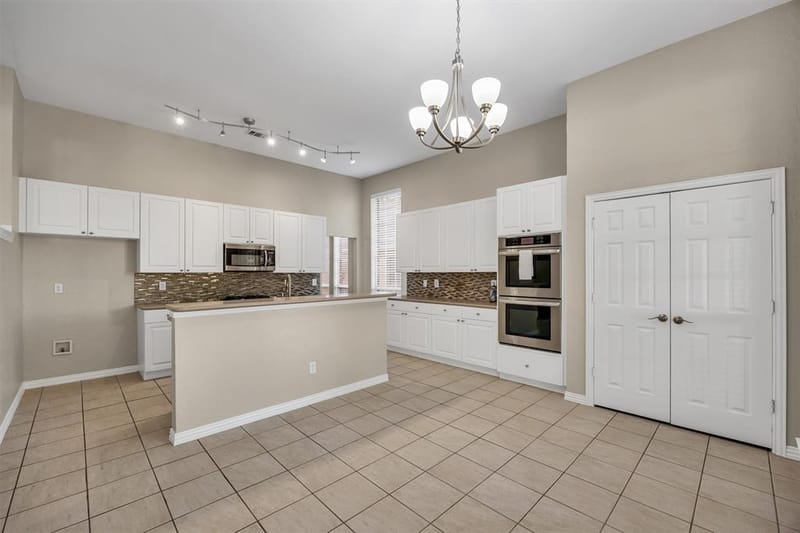 2904 Parkhaven Drive, Flower Mound TX 75022 - Photo 11