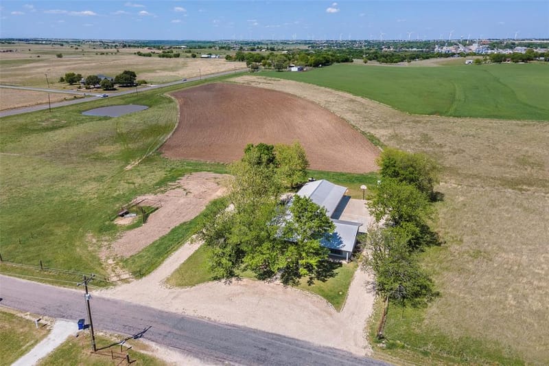 3949 County Road 302, Muenster TX 76252 - Photo 30