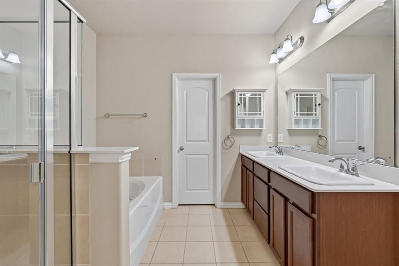 725 Bird Creek Drive, Little Elm TX 75068 - Photo 22