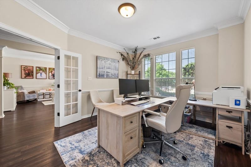 2014 Marie Weldon Lane, Arlington TX 76001 - Photo 6