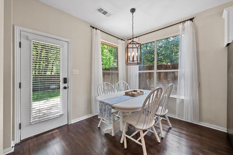 2014 Marie Weldon Lane, Arlington TX 76001 - Photo 17
