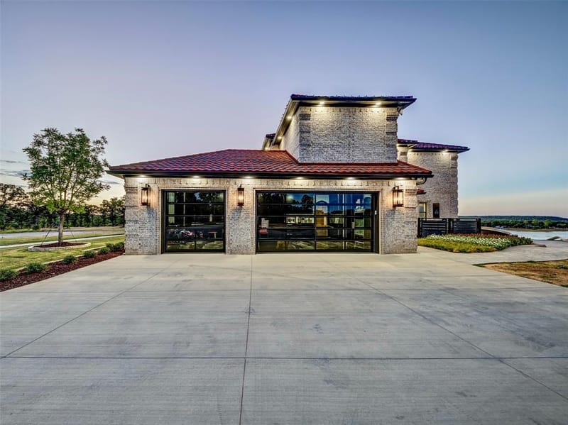 288 W Carter Heights, Bowie TX 76230 - Photo 4