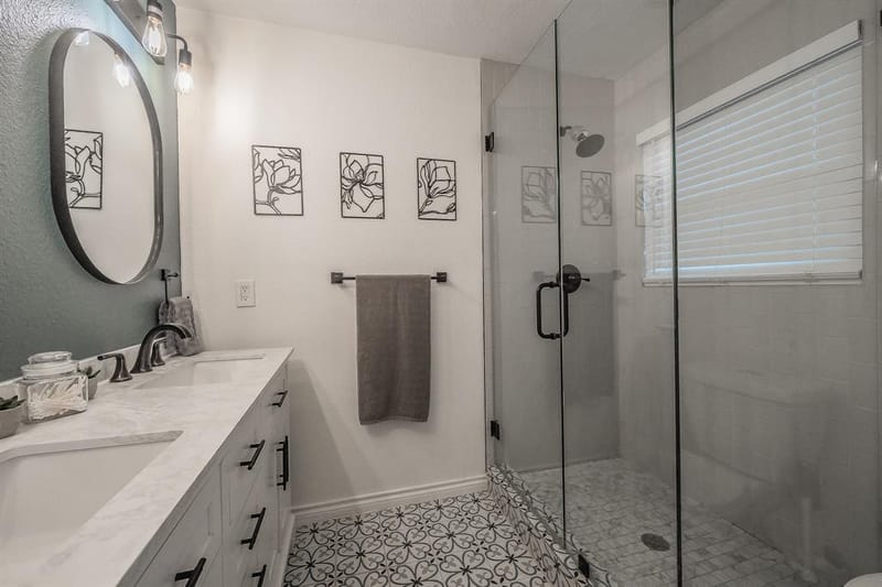 10866 Cassandra Way, Dallas TX 75228 - Photo 11