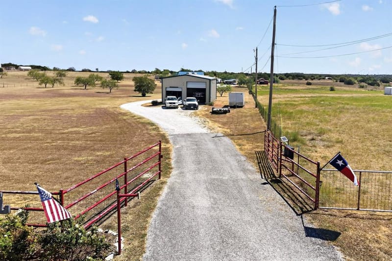 248 Fm 3118, Clifton TX 76634 - Photo 4