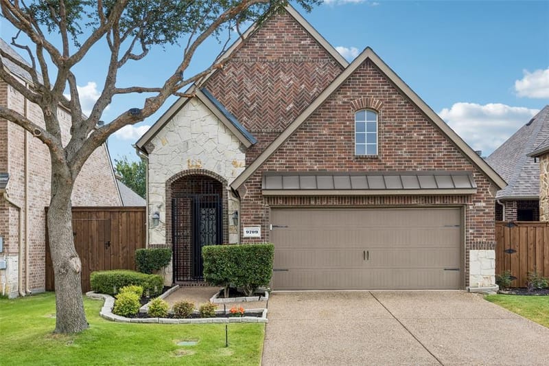 9709 Bardmore Place, McKinney TX 75072 - Photo 2