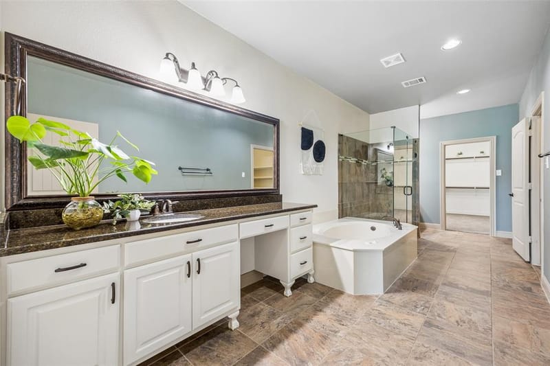 9709 Bardmore Place, McKinney TX 75072 - Photo 15