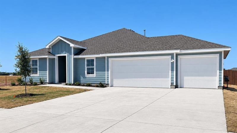 406 Whispering Pines Drive, Josephine TX 75189