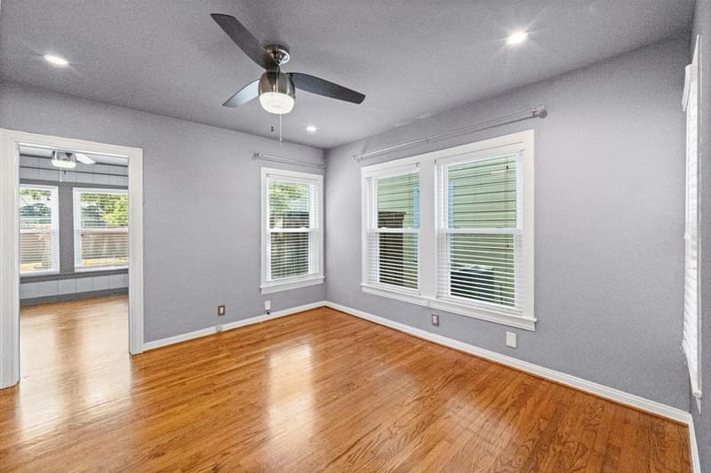 6050 Penrose Avenue, Dallas TX 75206 - Photo 15